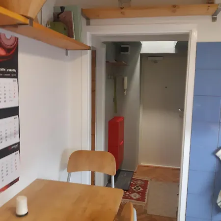 Wolność Centrum 2 Poziomowy Warszawa