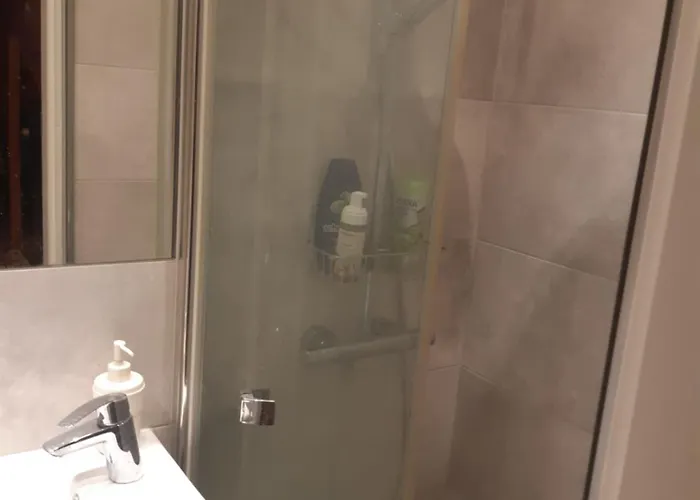 Wolność Centrum 2 Poziomowy * Warszawa